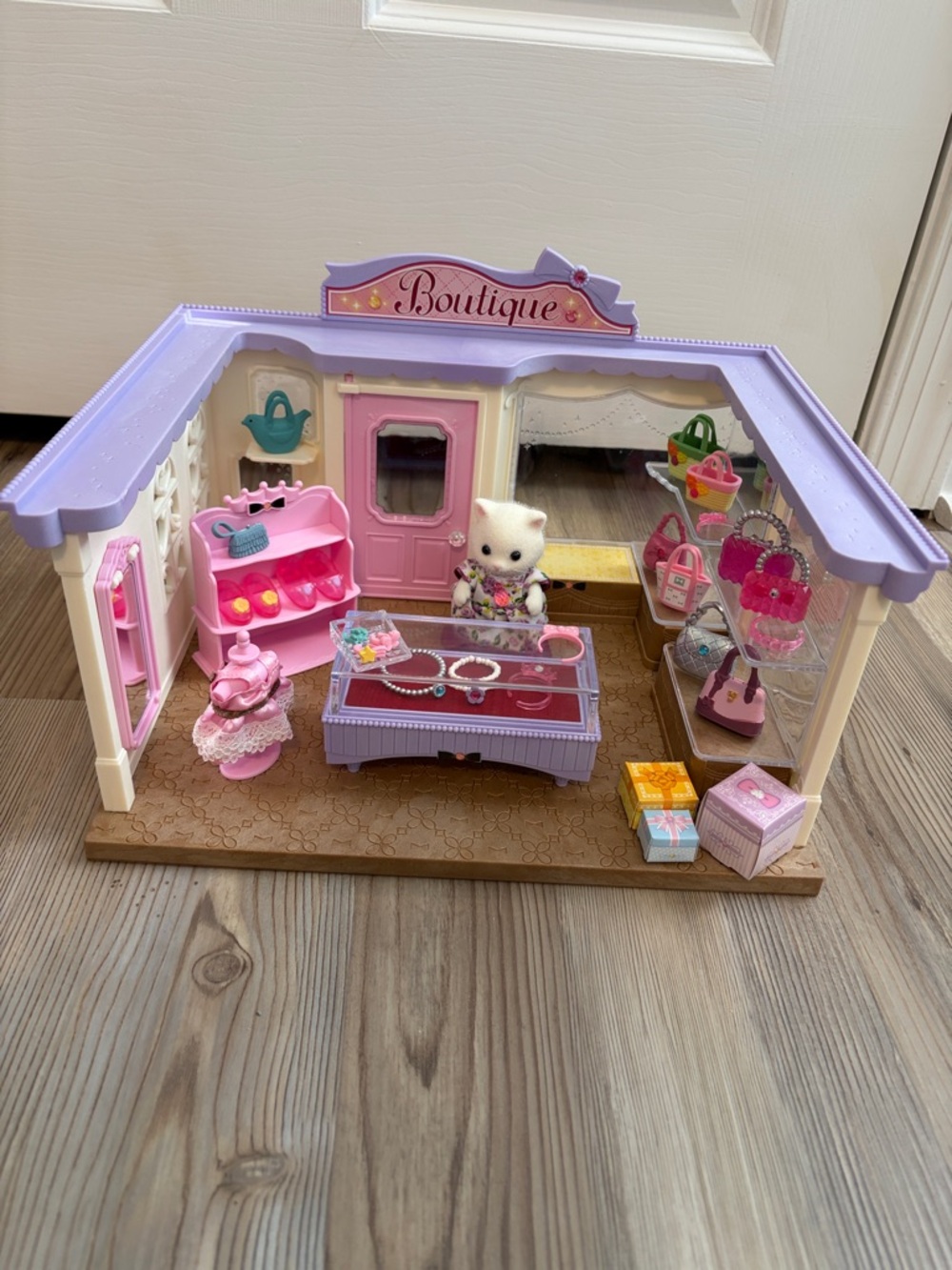 Calico Critters Village Boutique - Complete Set NWOT